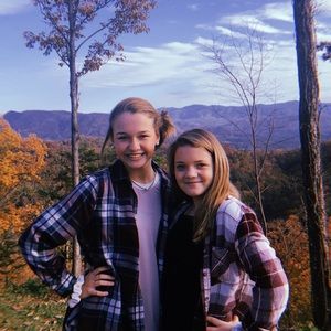 Meet your Posher, Abby